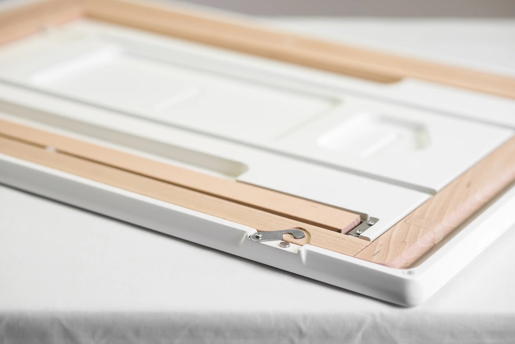 Freedesk Desk Riser from below with locking mechanism